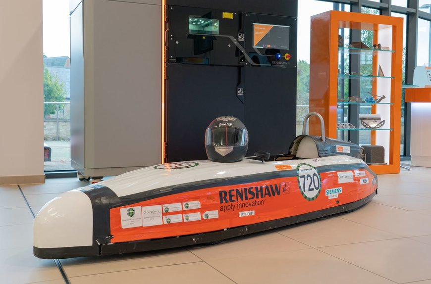 Renishaw Greenpower F24+ fomenta el interés en los estudios STEM y demuestra componentes de fabricación aditiva en su automóvil eléctrico 